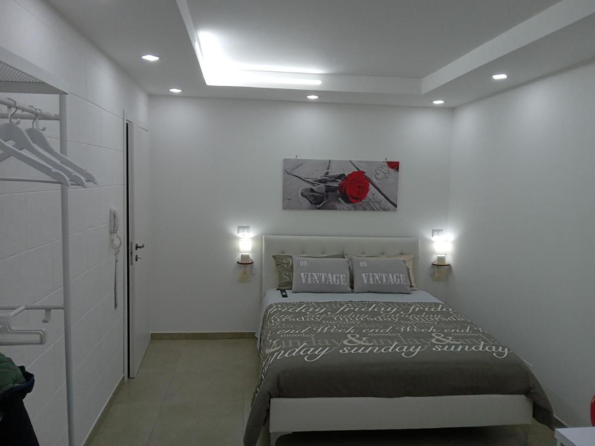 Appartement Capri House à Fasano Extérieur photo