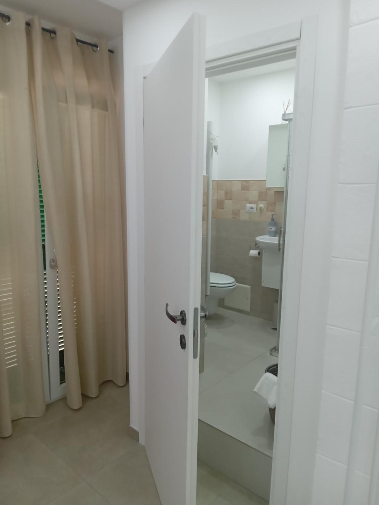 Appartement Capri House à Fasano Extérieur photo